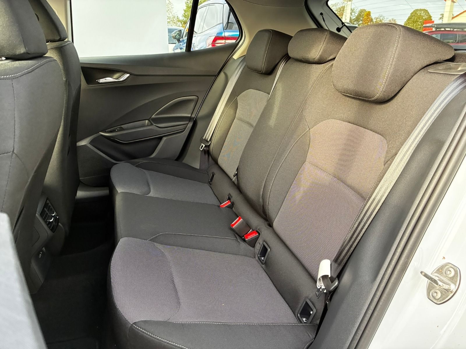 Fahrzeugabbildung SKODA Fabia 1.0 TSI Selection OPF