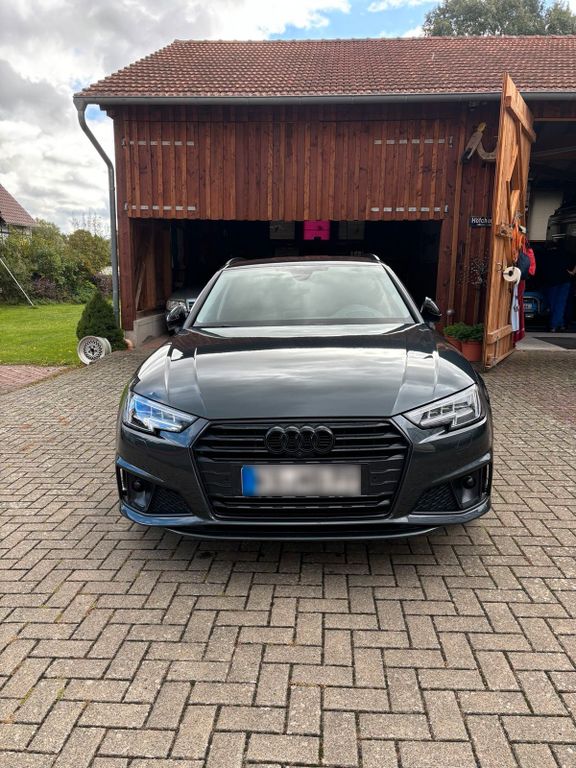 Image of Audi A4