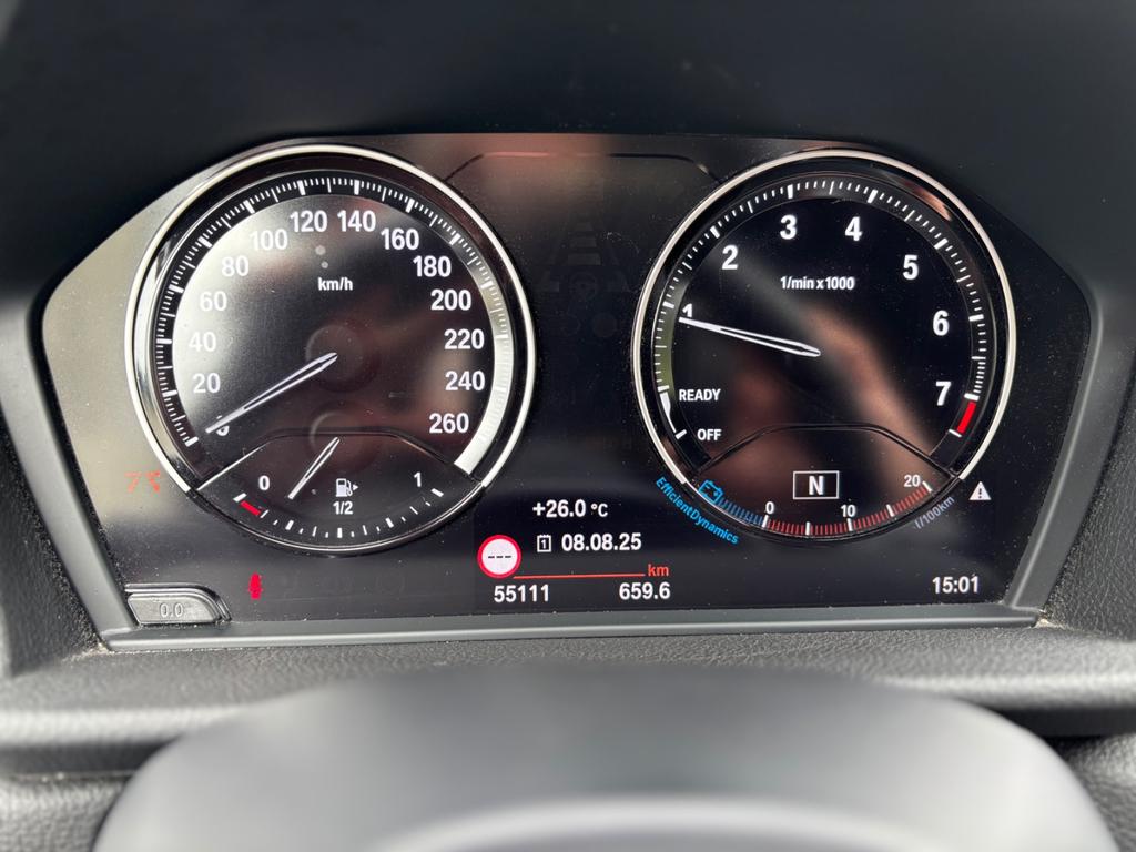 BMW 218