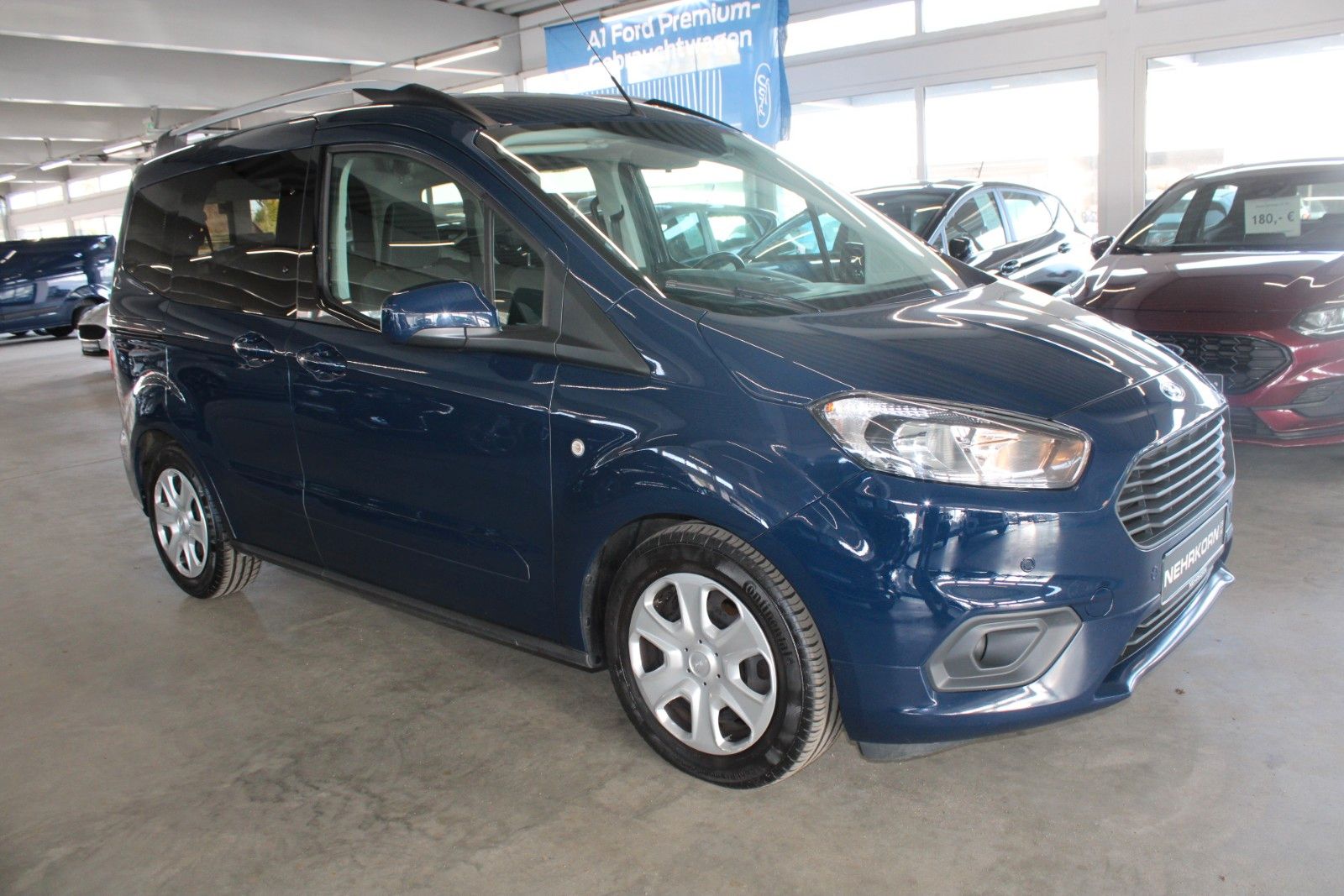 Fahrzeugabbildung Ford Tourneo Courier 1.5 TDCi Trend AHK KLIMA WinterP