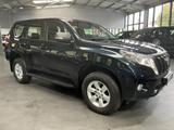 Toyota Land Cruiser 2.8 Diesel 4x4 - blaue Toyota Land Cruiser