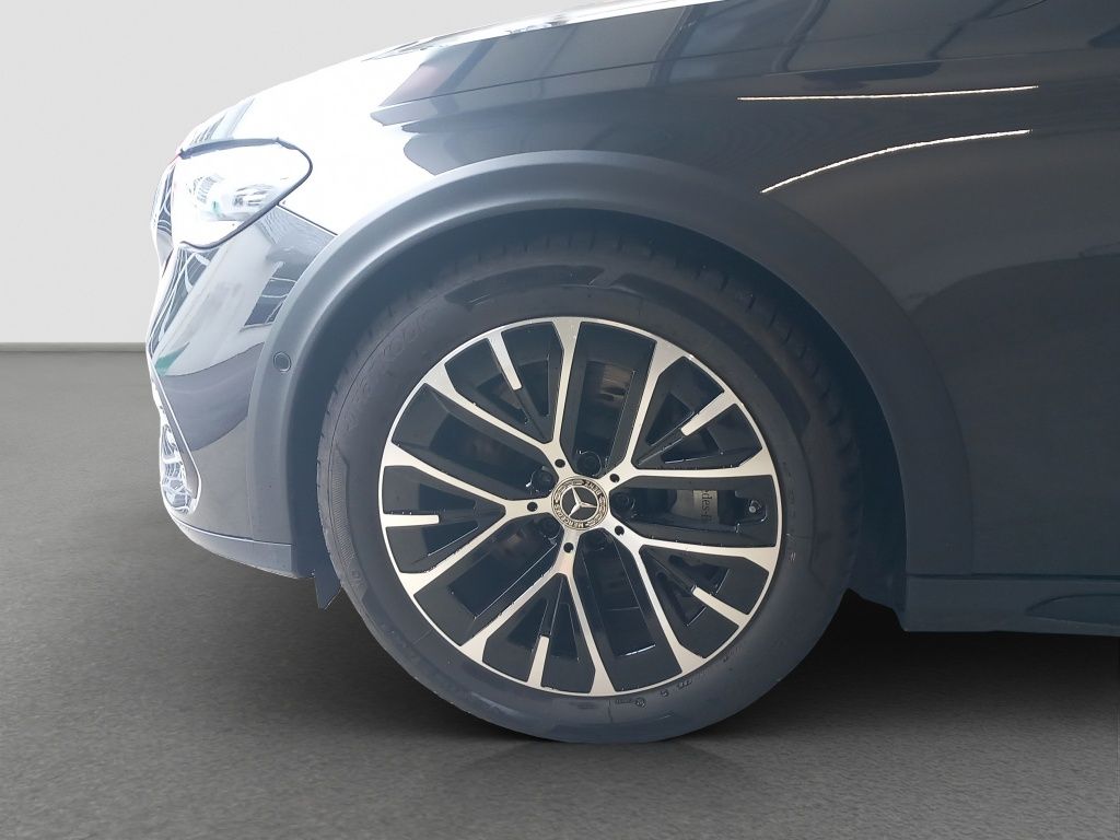 Fahrzeugabbildung Mercedes-Benz E 300 de 4M T Aut. Airmatic*AHK*Distronic*Burmes