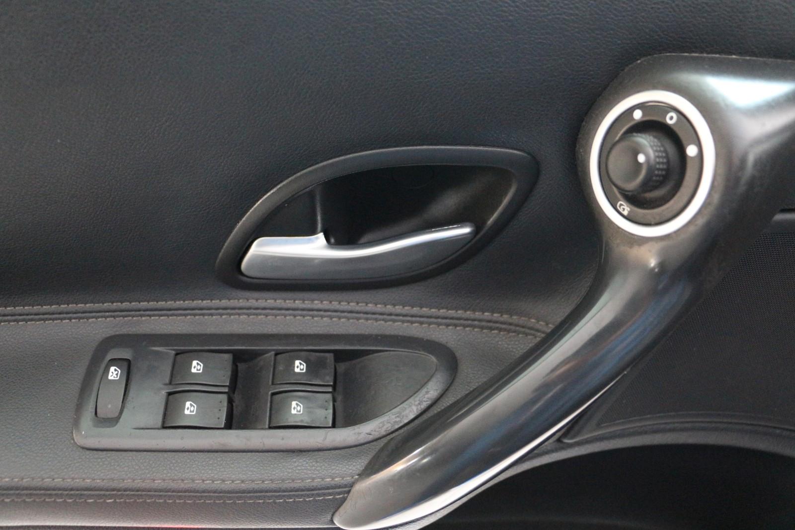 Renault Laguna 2006 — photo 16