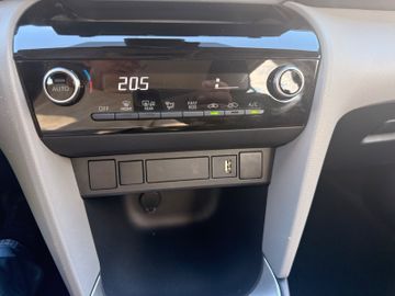 Toyota Yaris Cross - 11