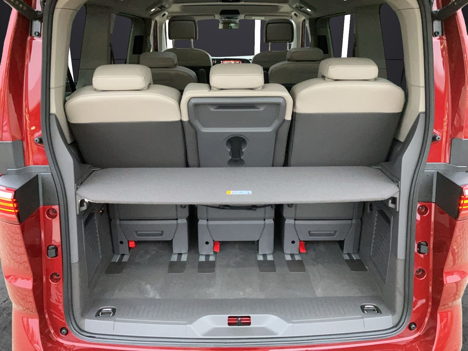 Fahrzeugabbildung Volkswagen T7 Multivan TDI Life DSG KLIMA, AHK, STANDH., DC