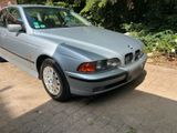 BMW E39 520i-150.000km Scheckheft-TÜV-Orig... - BMW 520 aus 1997: 520i