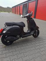 Vespa GTS 300 "Notte"