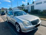 Mercedes-Benz E 500 tuv bis 2028 - Mercedes-Benz E 500 in Köln