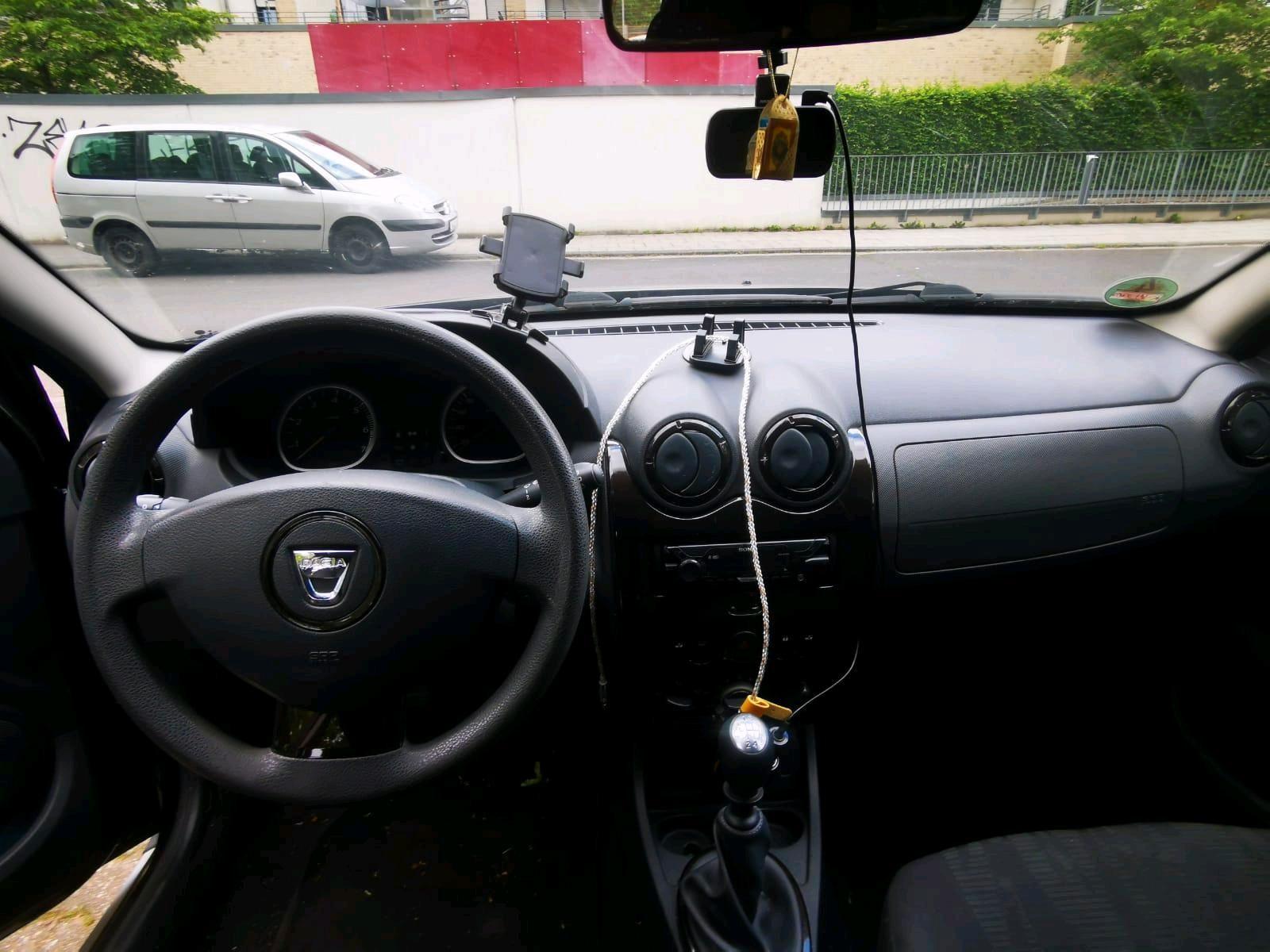 Dacia Duster 2010 — photo 7