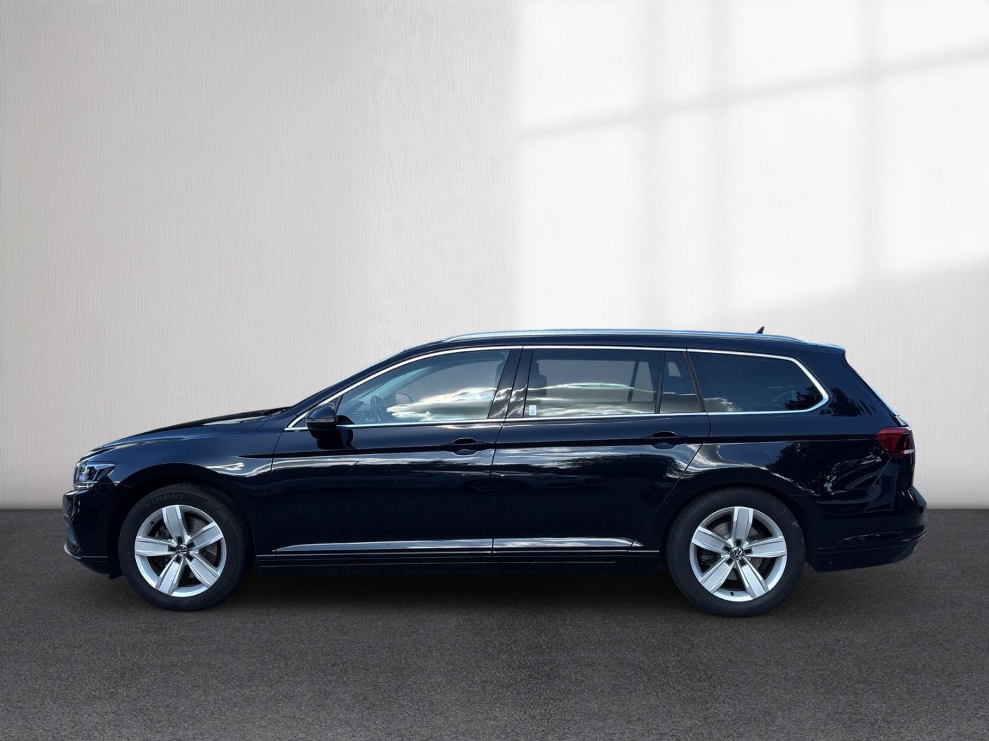 Volkswagen Passat 2.0 TDI Business DSG AHK RFK SHZ LED imagem 2