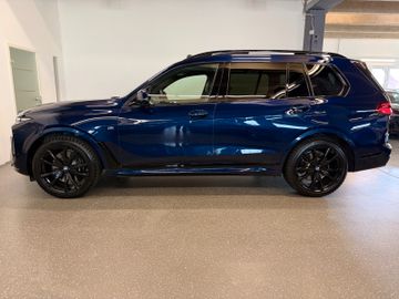 BMW X7 - 8