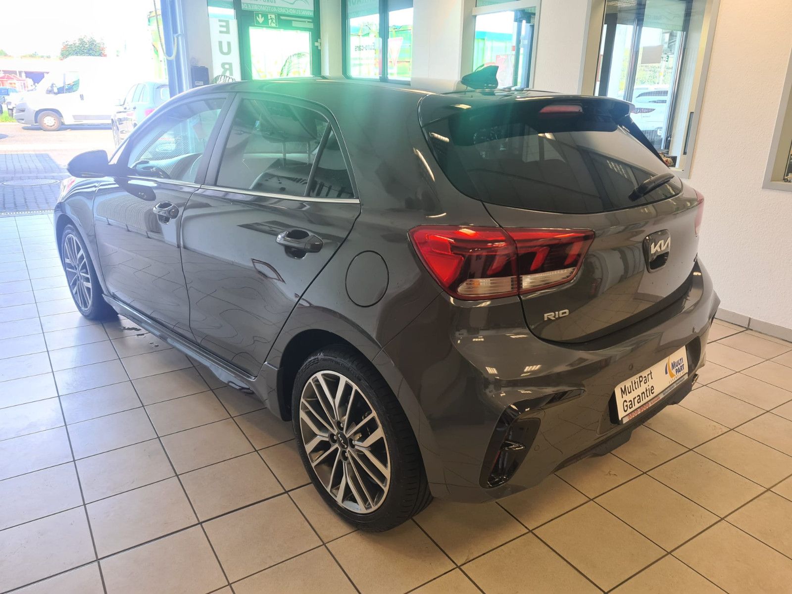 Fahrzeugabbildung Kia Rio GT-Line /1.HAND/WENIG KM/LED/KAMERA