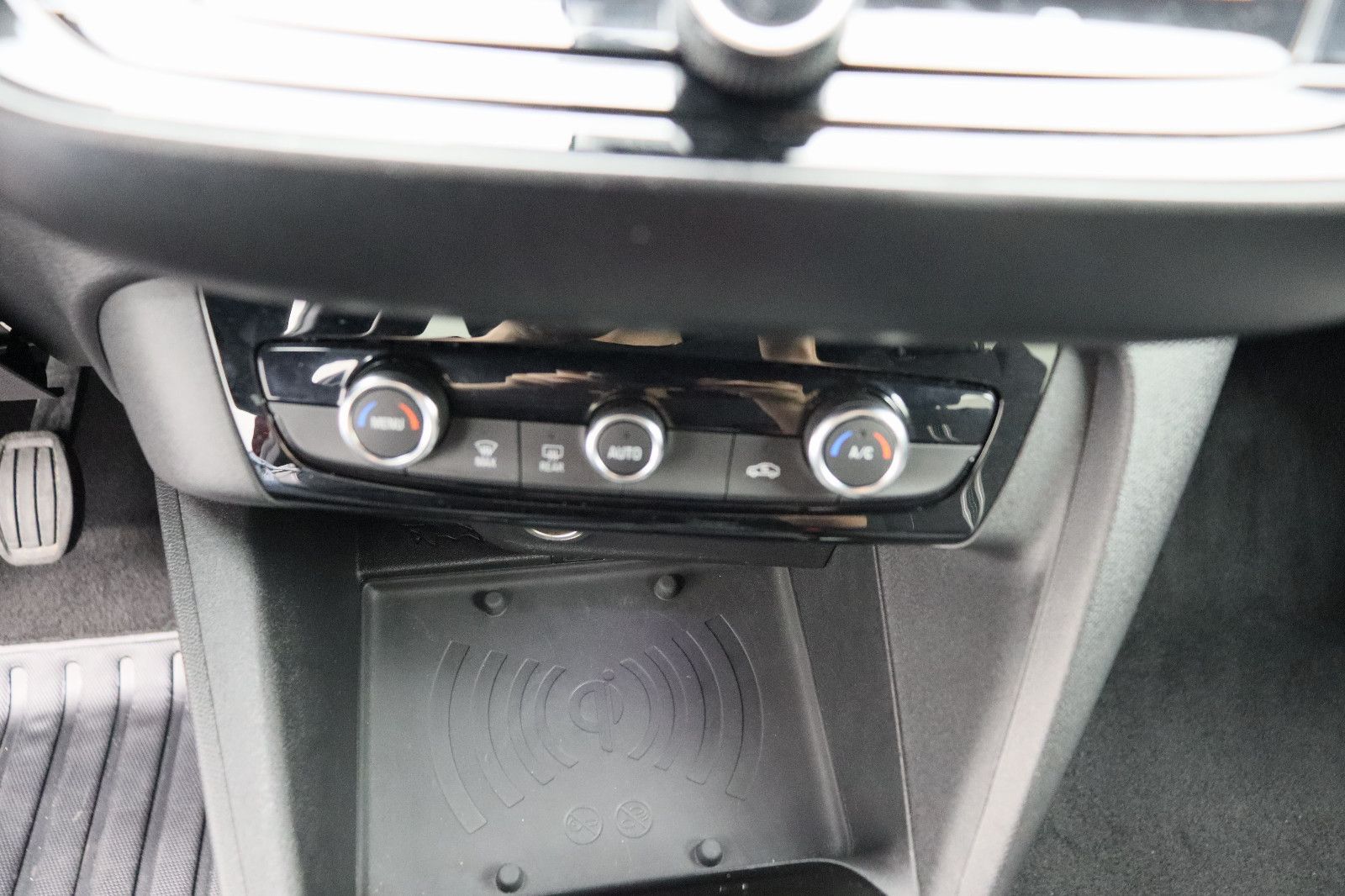 Fahrzeugabbildung Opel Corsa 1.2 F GS