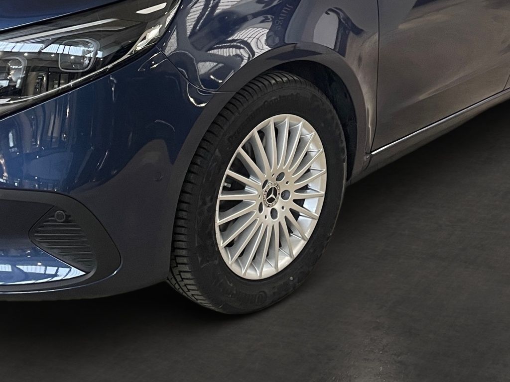 Fahrzeugabbildung Mercedes-Benz V 300 d STYLE Lang 8 Sitze LED BURMESTER 2,5tAHK