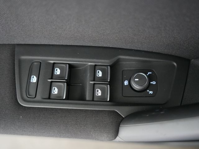 Tiguan TIGUAN LIFE TDI DSG+AHK+NAVI+LED-SCHEINWE