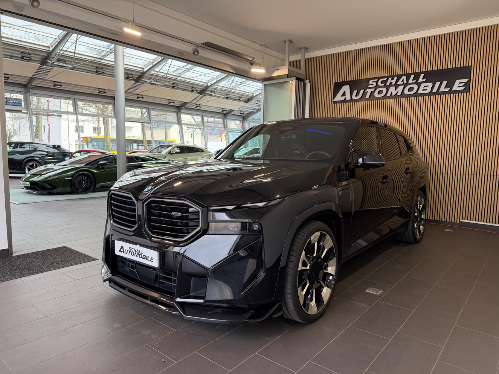 BMW XM *Massage/Drv.-Ass./AHK/23 Zoll/H&K/Softclose*