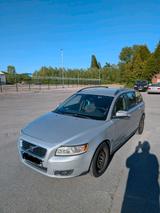 Volvo V50 Kombi - Volvo V50 von privat