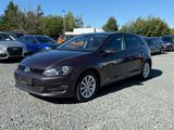 Volkswagen Golf VII Lim. Lounge Automatik*AHZV*SHZG*Navi* - mit Benzin-Antrieb: Grau, Stoff, Beheizbare Frontscheibe