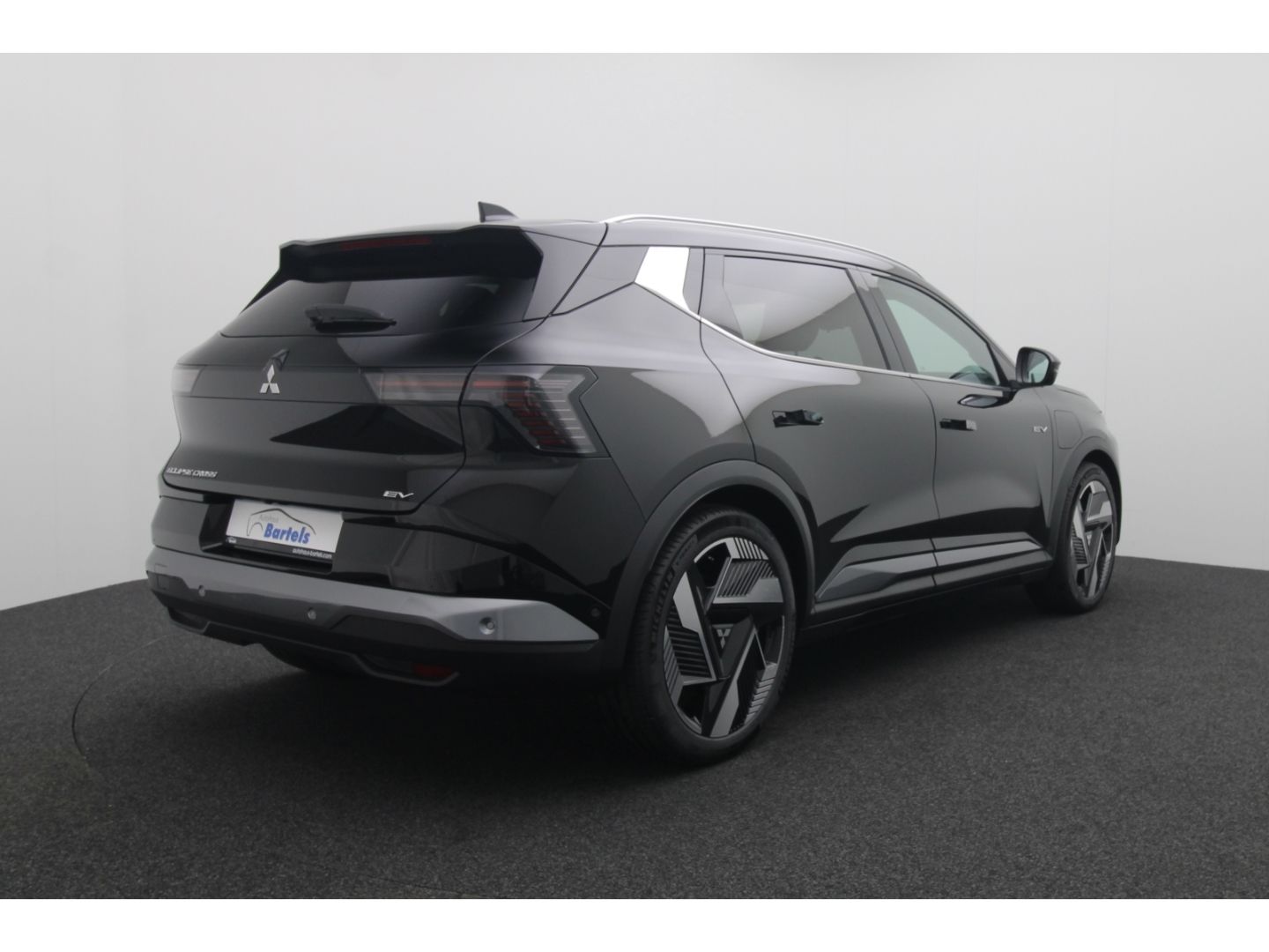 Fahrzeugabbildung Mitsubishi Eclipse Cross Diamant Top 11 KW ACC Totwinkelass