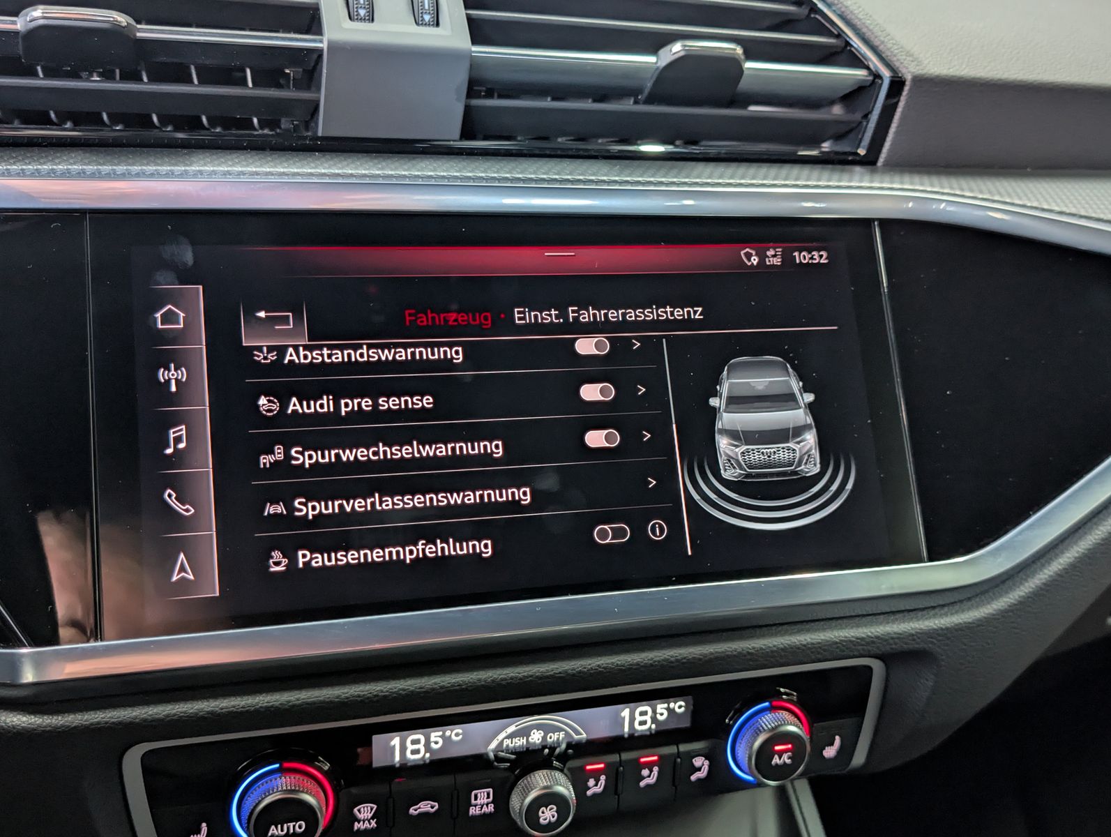Fahrzeugabbildung Audi Q3 Sportback 40 TDI 3x S line LEDER ACC AHK 360°
