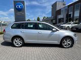 Volkswagen Golf VII 2.0 Var .Comfortline 4M Viele EXTRAS - Volkswagen Golf mit Diesel-Antrieb: Standheizung, Kombi