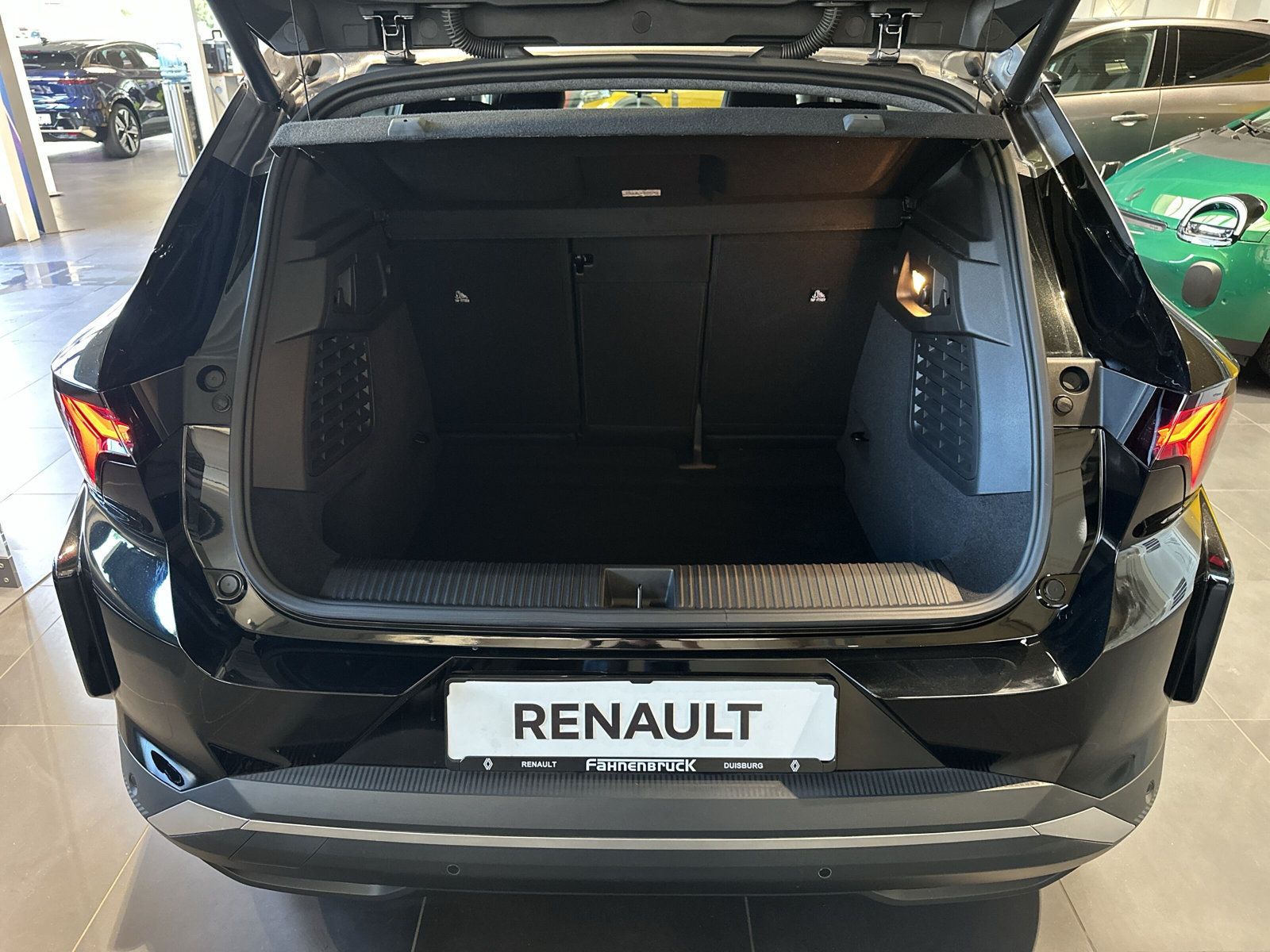 Renault Scenic E-TECH - Bild 8