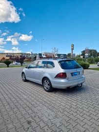 Volkswagen Golf - 3