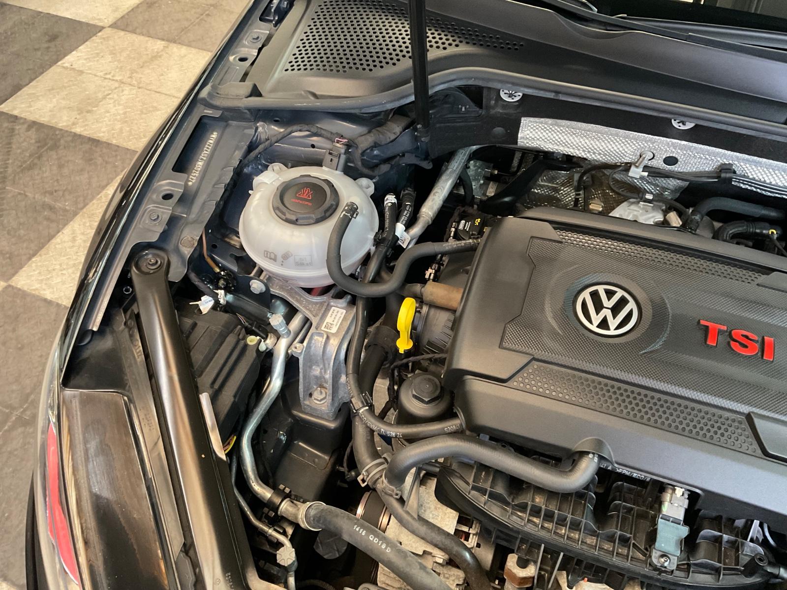 Volkswagen Golf VII GTI Performance, Diff.,Led,Navi,DYNAUD