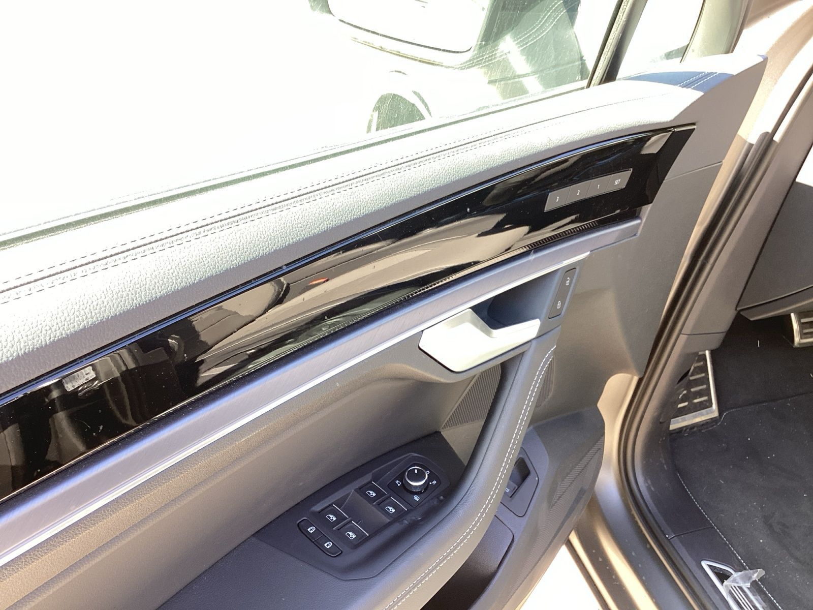 Volkswagen Touareg - Bild 17