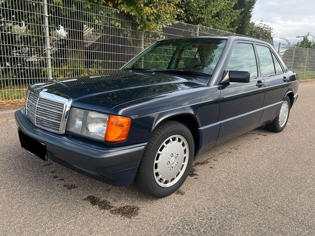 Mercedes-Benz 190E 1.8 Schiebedach el.Spiegel 2.Hand gepflegt!