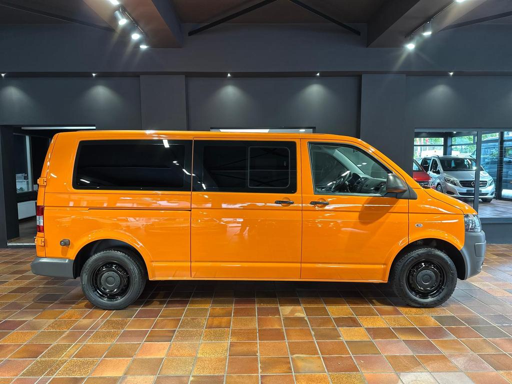 Volkswagen T5 Kombi