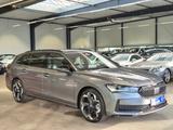 Skoda SUPERB COMBI 2.0 TDI 4x4 SPORTLINE 5J GARANTIE - Skoda Superb: 2.5