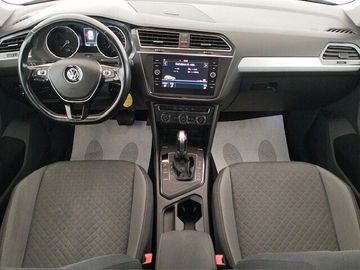 Volkswagen Tiguan - 8
