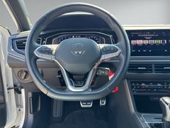 VW Taigo 1.5TSI R-Line DSG Black IQ.Drive beats Nav VW Taigo 1.5TSI R-Line DSG Black IQ.Drive beats Nav