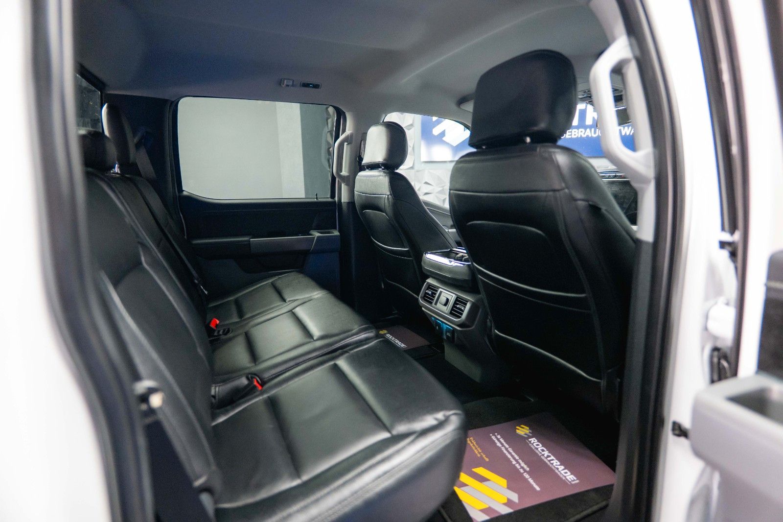 Fahrzeugabbildung Ford F150 5.0L V8 4x4 Offroad SuperCrew RAPTOR 19%