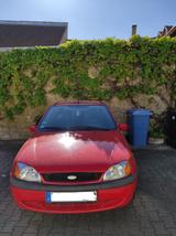 Ford Fiesta 1.3 44 kW fahrbereit / Bastlerfahrzeug - gebrauchte Ford Fiesta aus dem Jahr 2001