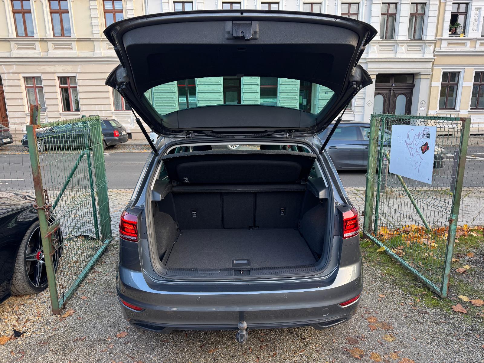 Volkswagen Golf SportsvanVII Trendline PDC V+H Tempomat AHK, миниатюра 16