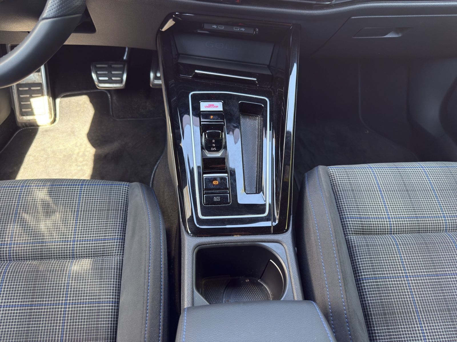 Volkswagen Golf - Bild 7