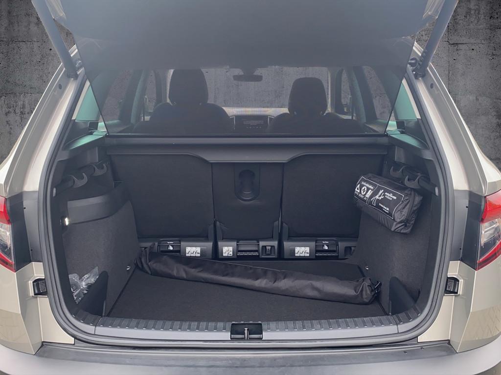 Skoda Karoq 1.5 TSI Style DSG AHK+LED+ACC+RFK+SHZ