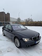 BMW 750Li A - Carbonschwarz | Beige | V8 Sauger - gebrauchte BMW 750 aus dem Jahr 2007
