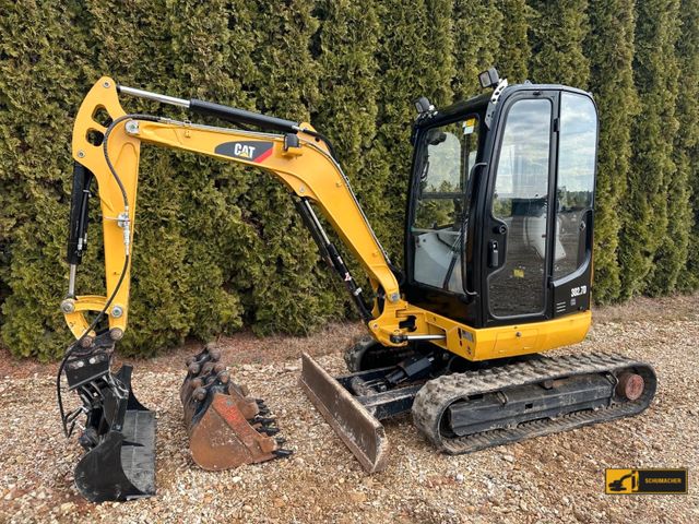 CAT 302.7 D CR