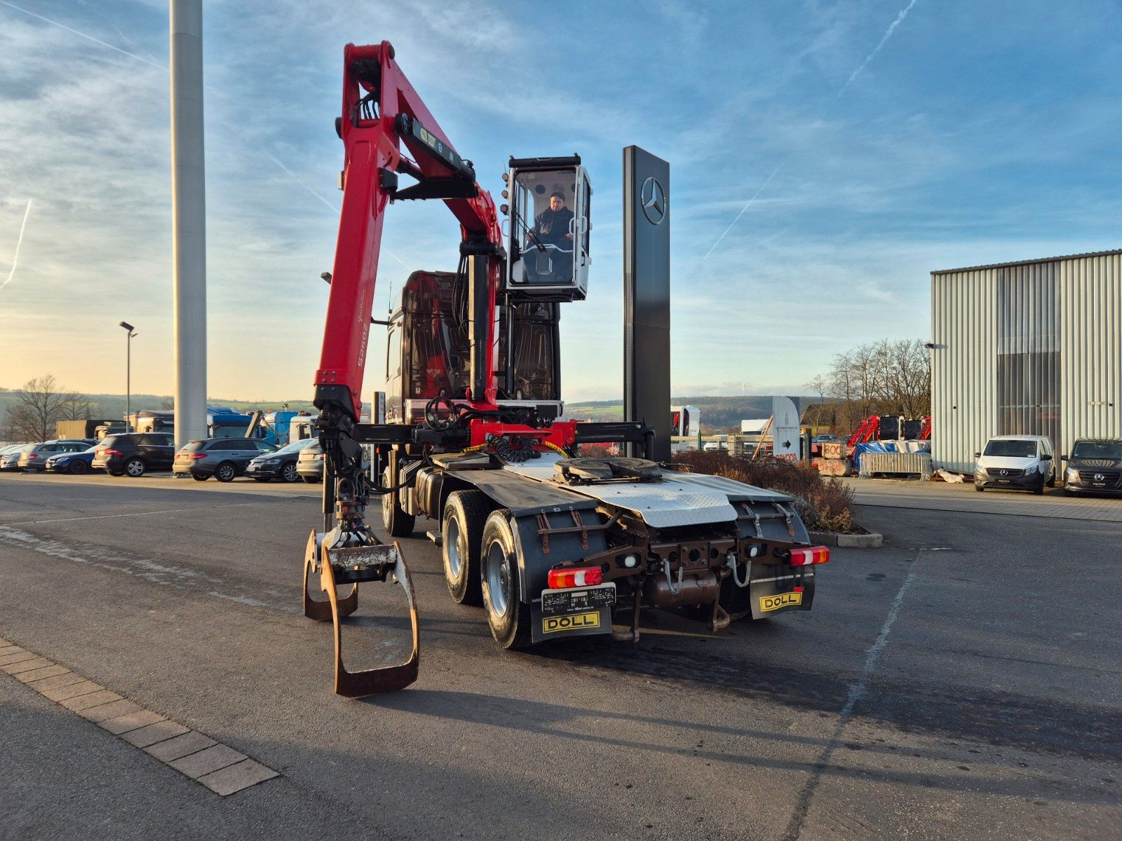 Fahrzeugabbildung Mercedes-Benz Arocs 3351 LS 6x6 Palfinger S260Z96 Y Crane