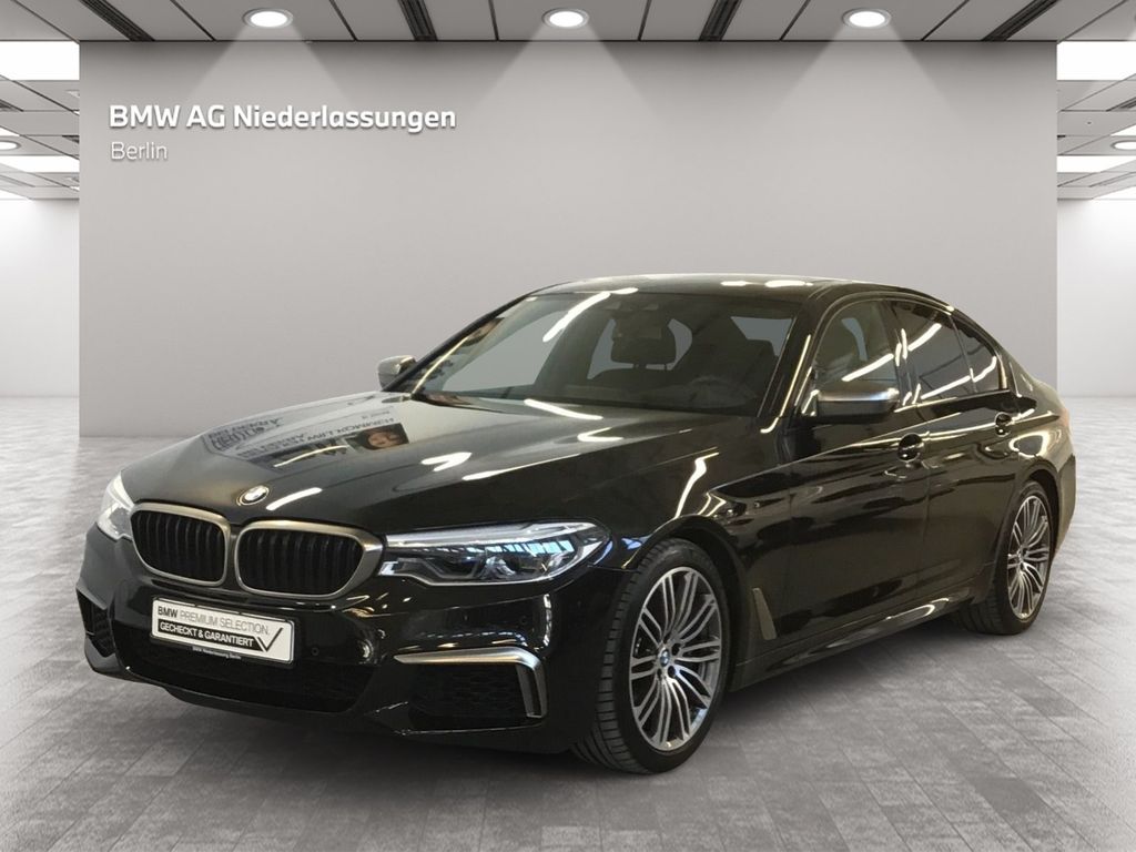 BMW M550