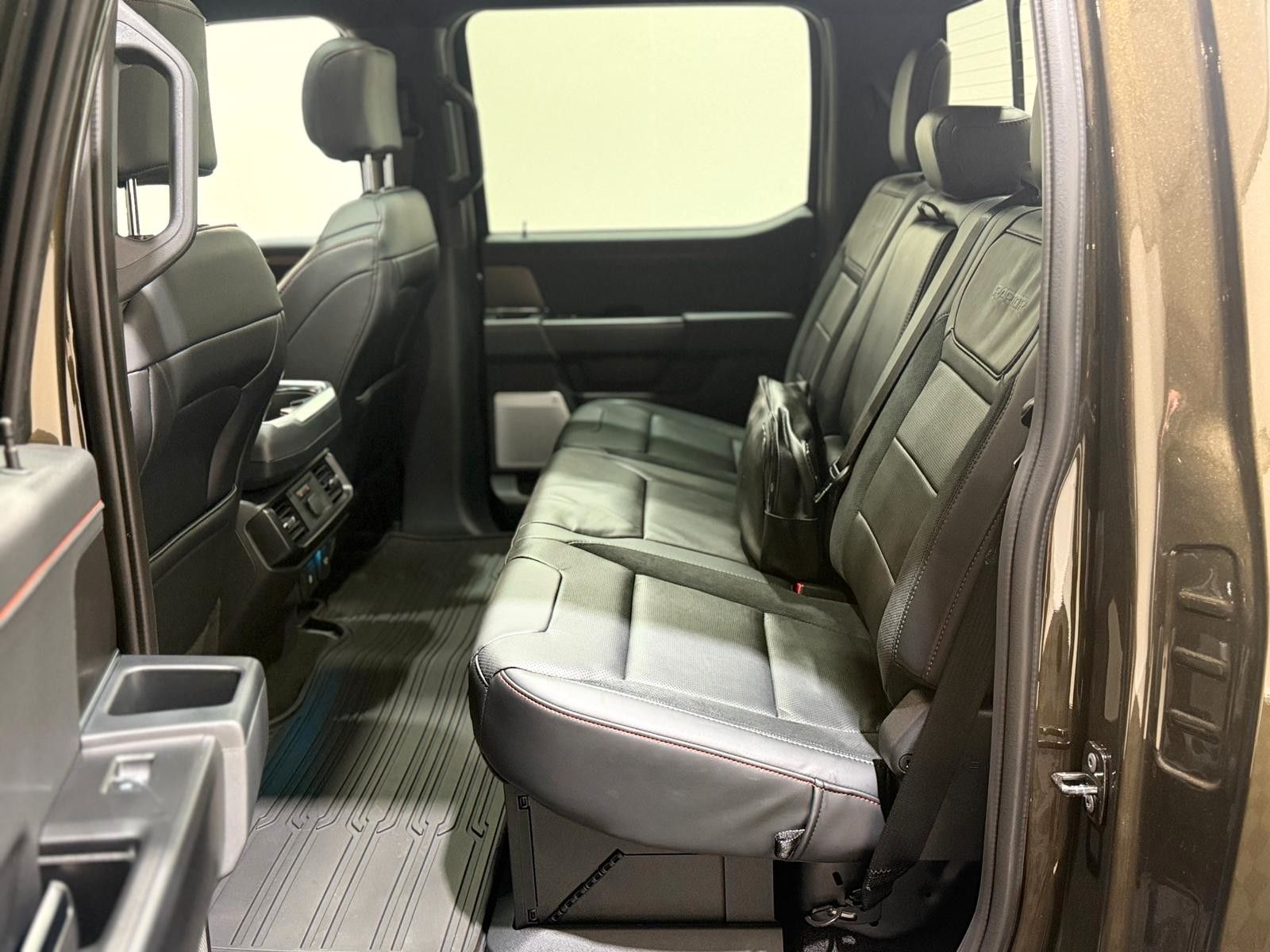Fahrzeugabbildung Ford F-150 RAPTOR  EcoBoost®  3.5L V6 *MY26*