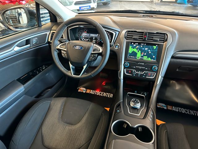 Ford Mondeo Turnier Titanium AWD *AHK*Kamera*Klima*BT