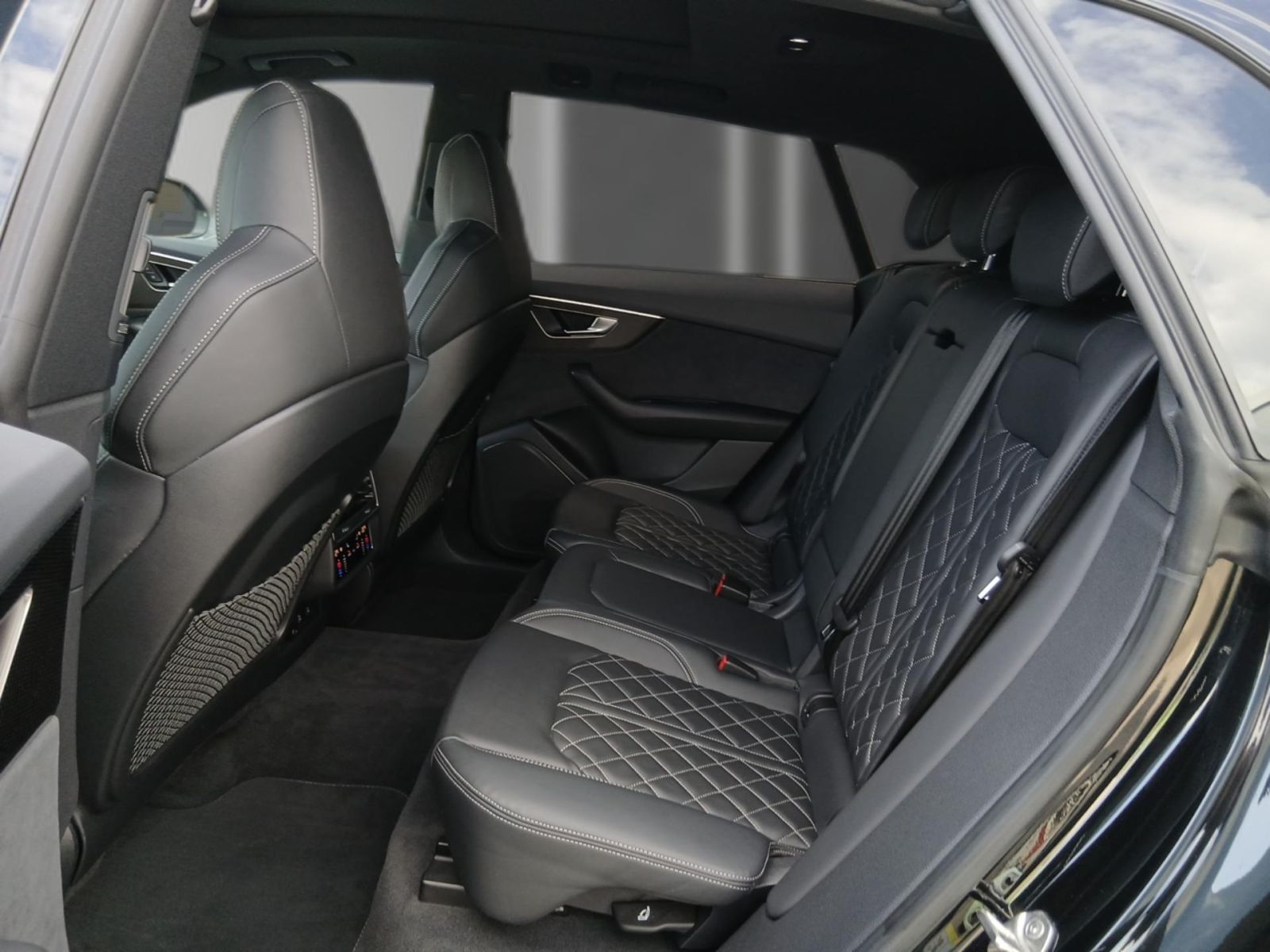 Audi Q8 - Bild 11