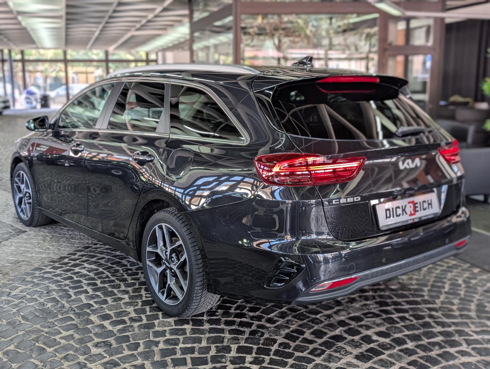 Kia cee'd Sportswagon 1.5 Spirit ACC JBL KAM 7J Gar.