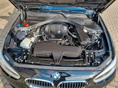 Fahrzeugabbildung BMW 118 d Advantage LED NAVI SHZ PDC