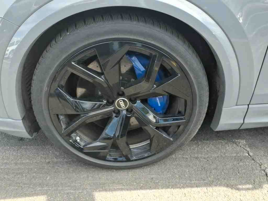 Audi RSQ8 - Bild 4