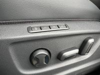 CUPRA Ateca 1.5 TSI DSG NAVI KESSY PANO AHK KAM 5J GAR bei Autohaus Landmann & Maier OHG